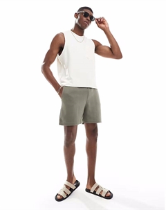 Узкие шорты в дымчато-оливковом цвете Asos design