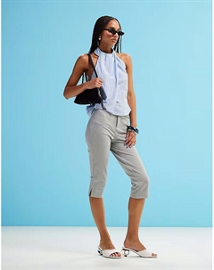 Брюки-капри серого цвета Asos design