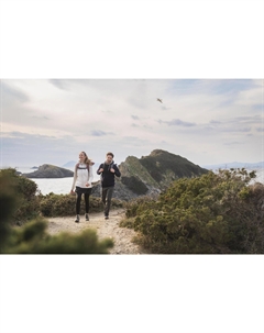 Толстовка походная женская NH500 с капюшоном Quechua