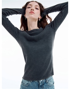 Лонгслив в рубчик с длинным рукавом Твое