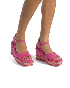 Босоножки на танкетке DE CON CIERRE HEBILLA - High heeled sandals, цвет Fucsia Jaspeado Alma en pena.