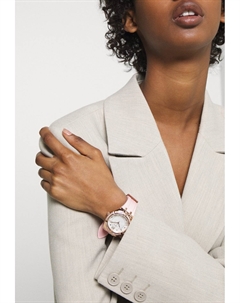 Часы LADIES SPORT, светло-розовый Guess