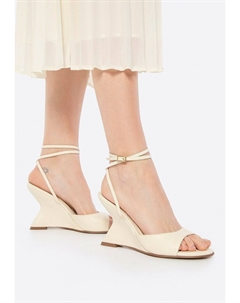 Босоножки на танкетке, бежевый Wittchen