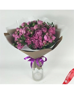 Букет из 15 кустовых пионовидных розовых роз, в пленке с зеленью Azalianow цветы. подарки. декор