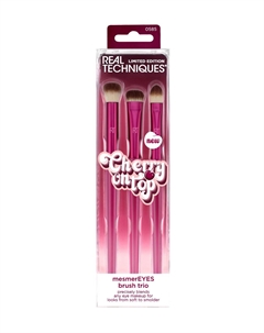 Набор кистей для макияжа глаз Cherry On Top MesmerEYES Brush Trio Limited Edition Real techniques