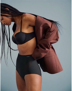 Трусы-брифы Shapewear скульптурные, сохраняющие форму, черного цвета Calvin klein