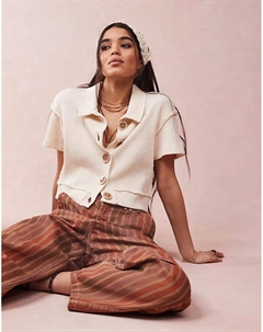 Укороченная вафельная рубашка на пуговицах кремового цвета Asos design