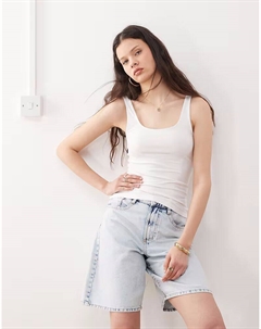 Майка с квадратным вырезом и глубоким вырезом на спине белого цвета Weekday