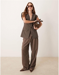 DESIGN – коричневые брюки свободного кроя в клетку Asos