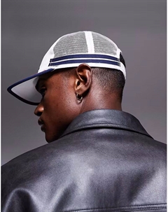 Кепка дальнобойщика с графикой белого цвета Asos design