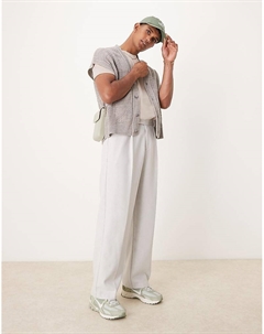 DESIGN Элегантные светло-серые широкие брюки со складками из смесовой шерсти с узором «елочка» Asos