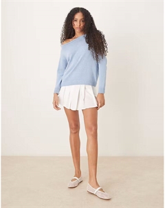 Вязаный джемпер на одно плечо светло-голубого цвета Asos design