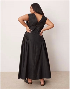 Платье миди ASOS DESIGN Curve с V-образным вырезом и плиссированным подолом годе черного цвета Asos curve