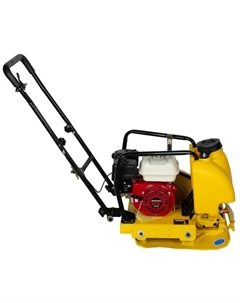 Виброплита TOR C-80T(R) 1010055, 77 кг, 13,5кН (Honda) бак, коврик, колесный комплект Tor