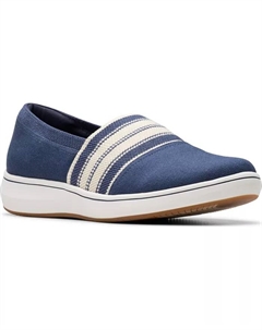 Женские слипоны Cloudsteppers Breeze Sky Mist, синий Clarks
