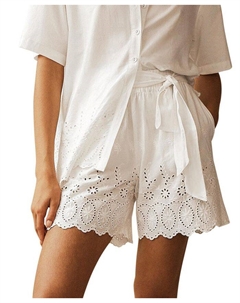 CRU Короткие шорты с поясом и ажурными вырезами, слоновая кость/кремовый Aur oceà