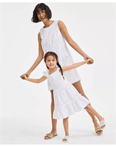 Женское платье-трапеция с ажурным краем в виде ракушки и платье для девочки с ажурной вышивкой и сборкой "Мама и я", белый On 34th