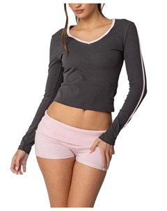 Контрастная футболка с V-образным вырезом и длинным рукавом, серый Edikted