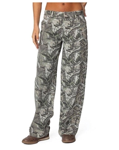 Камуфляжные джинсы с бантом и низкой посадкой Colored Wash, зеленый Edikted