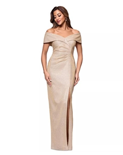 Маленькое платье с вырезом "сердечко", разрезом спереди и блестками, золотой Xscape