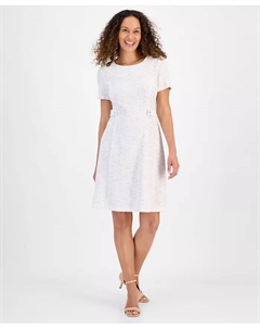 Маленькое платье-футляр с круглым вырезом и боковыми разрезами из букле, слоновая кость/кремовый Connected