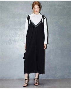 Платье-белье с декольте, черный Сфера