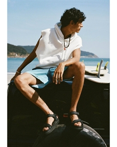 Сандалии, черный Pull & bear