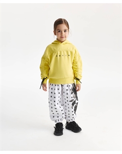 Худи для девочки силуэта умеренный оверсайз желтое Gulliver