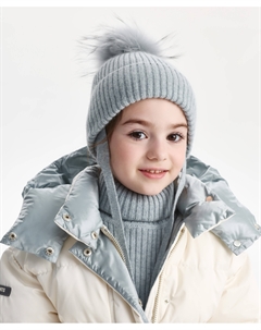 Шапка с помпоном вязаная для девочки на флисе серая Gulliver