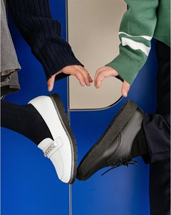 Белые лакированные лоферы для девочек Mascotte junior