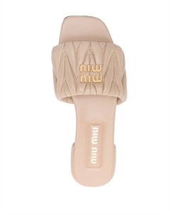 Стеганые шлепанцы, нейтральный Miu miu