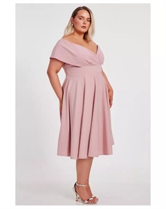Платье-миди с запахом и открытыми плечами Plus Size Scuba Crepe Bardot Wrap Midi Skater Dress, розовый Quiz
