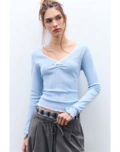 Лонгслив с V-вырезом и кружевом Befree