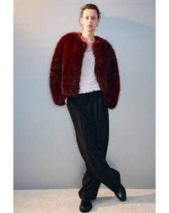 Шуба короткая с длинным ворсом Befree