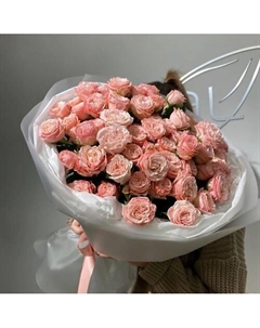 Букет из пионовидных кустовых роз Dari цветы