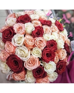 Букет из роз микс Dari цветы
