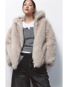 Куртка-бомбер из искусственного меха с капюшоном Befree