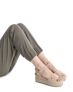 Женские сандалии на платформе с открытым носком и застежкой на пряжку, бежевый Refresh