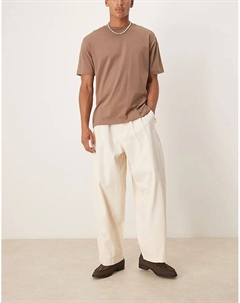 Брюки свободного кроя кремового цвета со складками Asos design