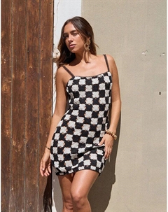 X Luana Barron Пэчворк крючком мини-пляжное платье ками в черно-белом цвете 4th & reckless