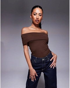 Боди с короткими рукавами и вырезом-бардо шоколадного цвета Asos design