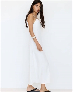 Платье миди в деревенском стиле с бретельками белого цвета Pull & bear
