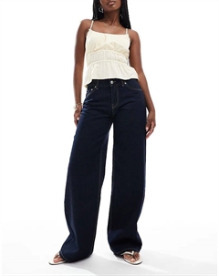 Джинсы бойфренда цвета деним синего цвета Bershka