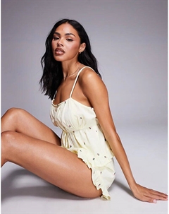 Комплект пижамы с вышитыми цветами желтого цвета River island