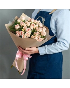 Букет кустовых роз в оформлении Цветник цветы и подарки