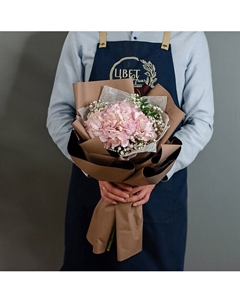 Розовая гортензия с гипсофилой Цветник цветы и подарки