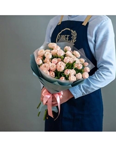 Букет пионовидных кустовых роз Цветник цветы и подарки