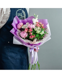 Нежный букет с розовыми пионами Цветник цветы и подарки