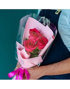 Букет из 3 малиновых роз Эквадор Цветник цветы и подарки