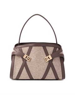 Сумка Hug medium Ferragamo